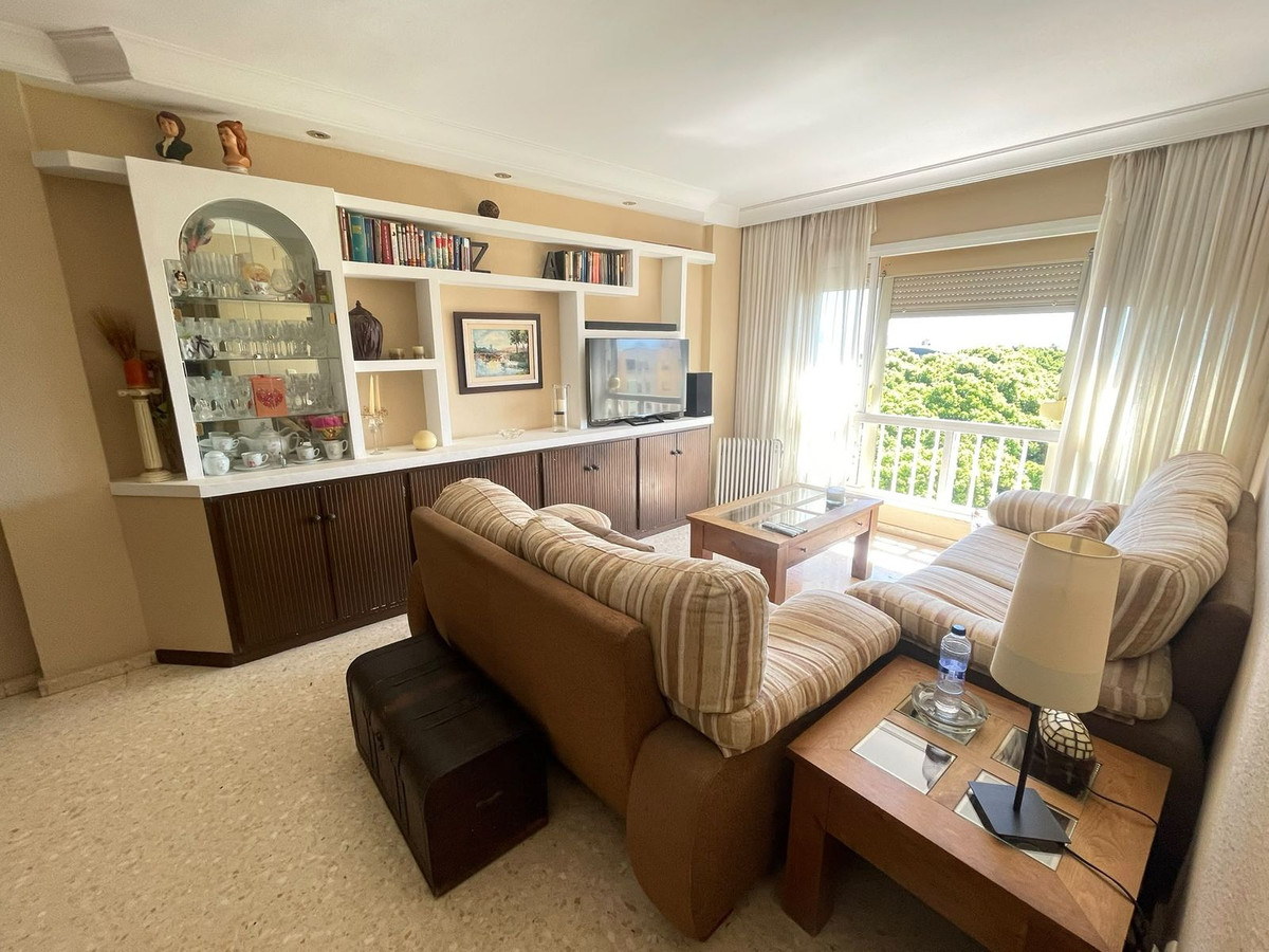 Se vende Apartamento en Planta Última de 3 dormitorios en Costa Del Sol, Málaga, España