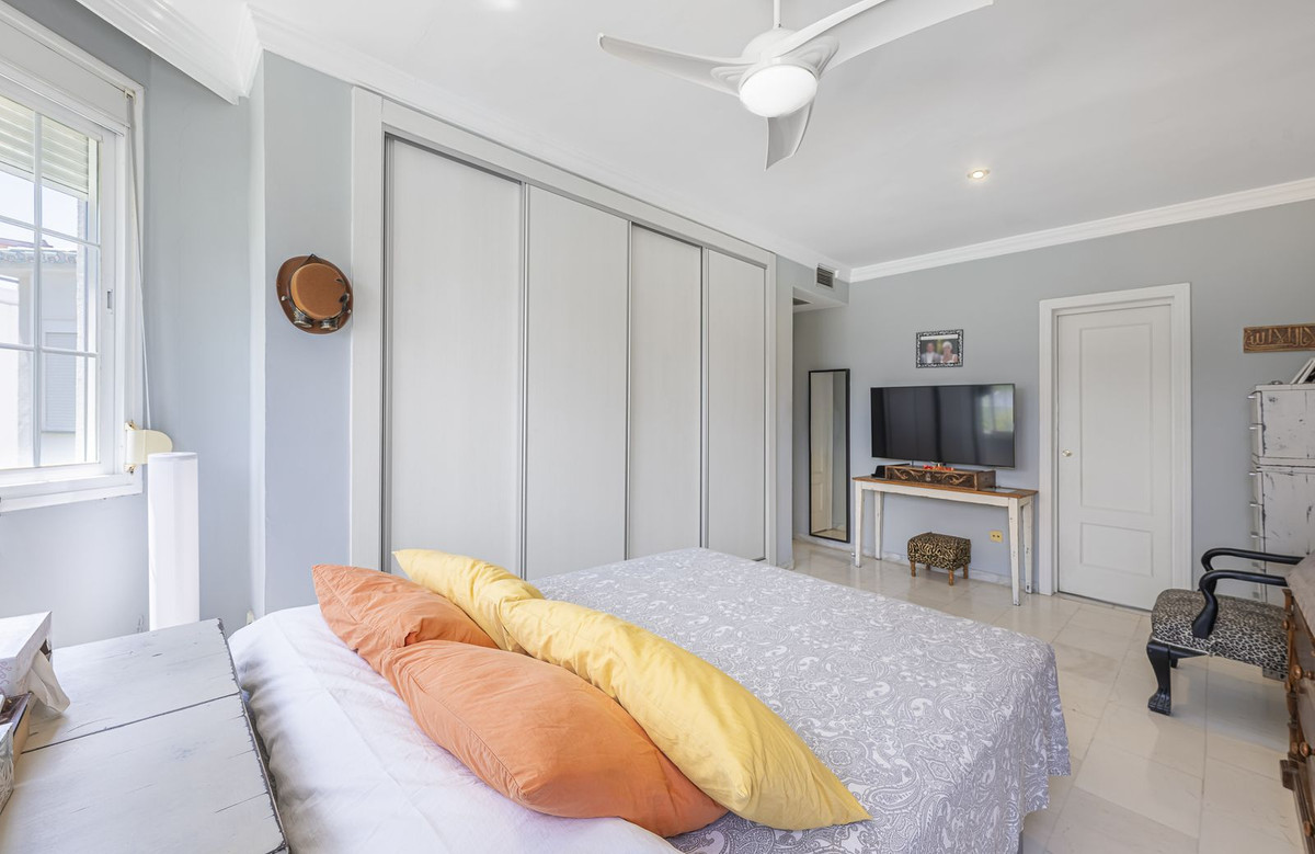 Se vende Pareada de 3 dormitorios en Costa Del Sol, Málaga, España