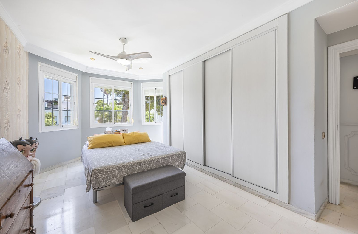 Se vende Pareada de 3 dormitorios en Costa Del Sol, Málaga, España