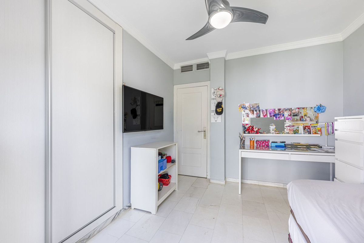Se vende Pareada de 3 dormitorios en Costa Del Sol, Málaga, España