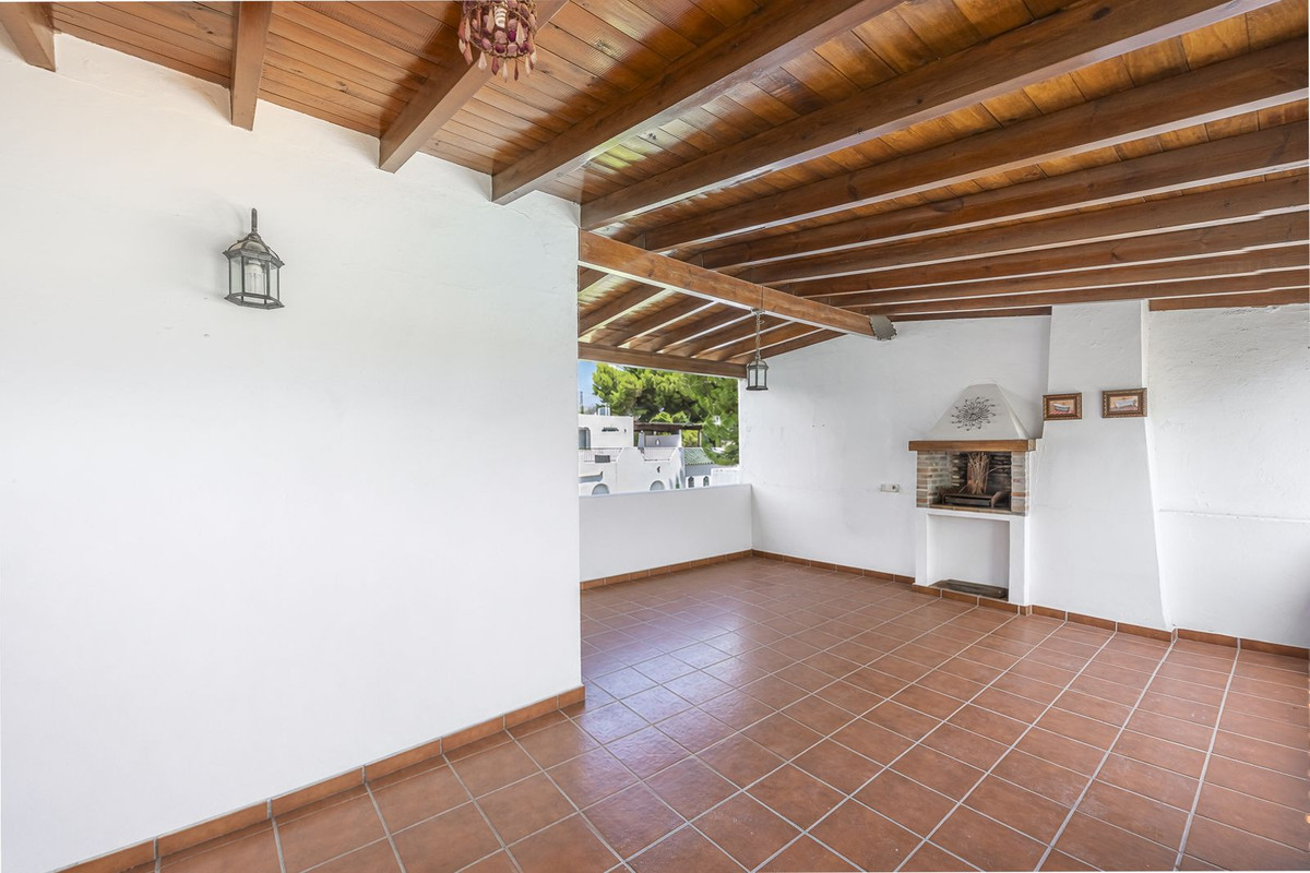 Se vende Pareada de 3 dormitorios en Costa Del Sol, Málaga, España