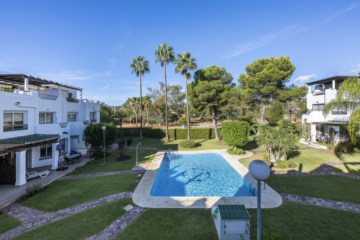 Se vende Pareada de 3 dormitorios en Costa Del Sol, Málaga, España