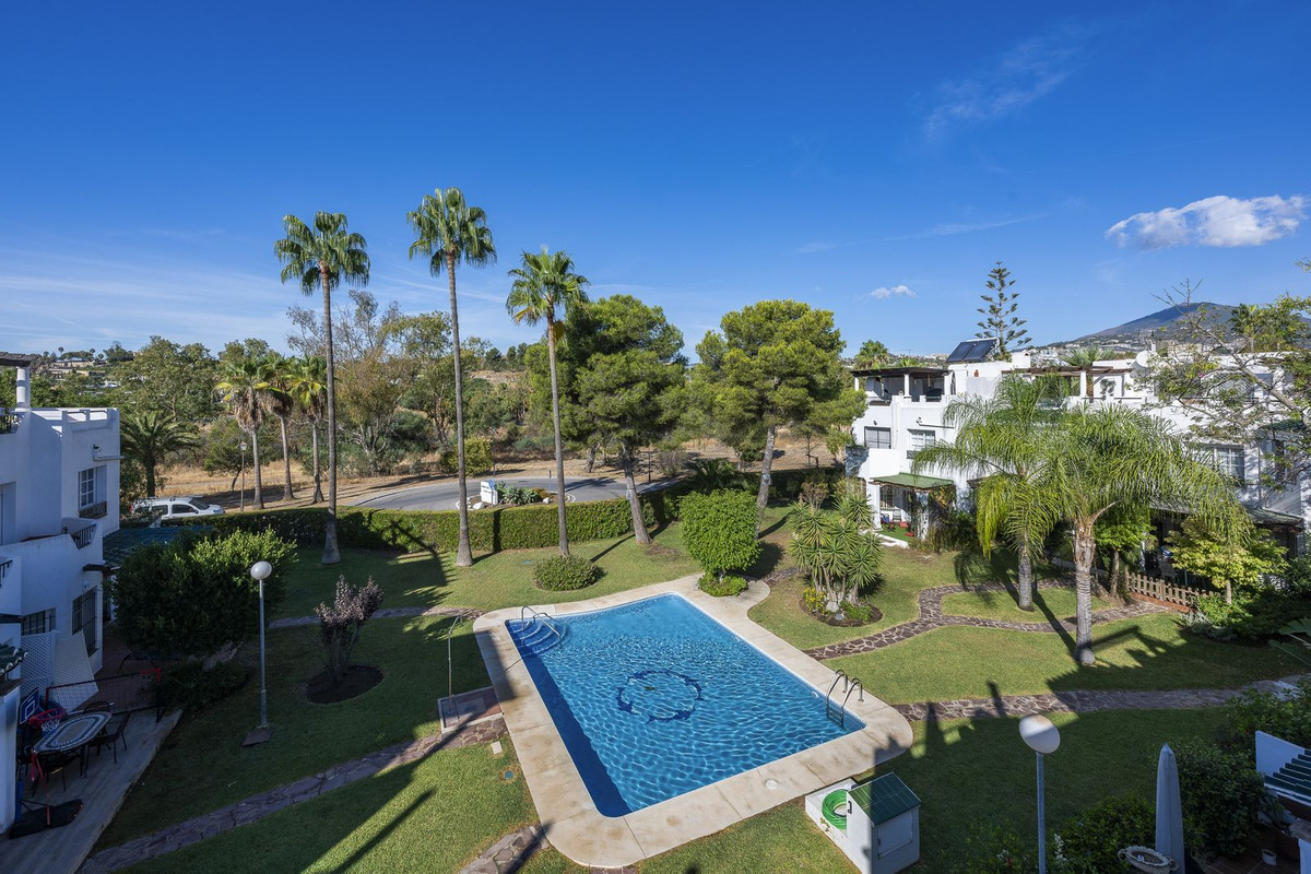 Se vende Pareada de 3 dormitorios en Costa Del Sol, Málaga, España