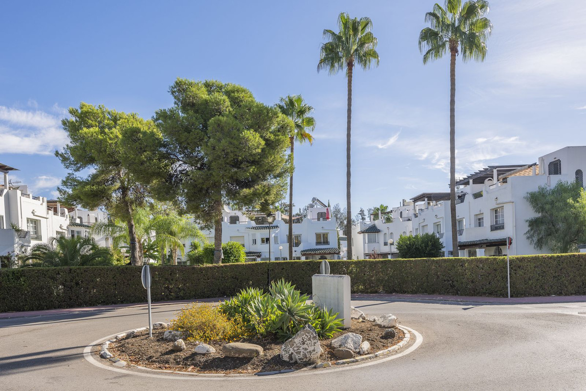 Se vende Pareada de 3 dormitorios en Costa Del Sol, Málaga, España