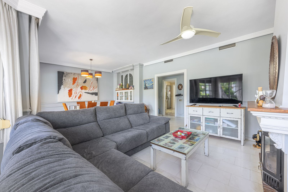 Se vende Pareada de 3 dormitorios en Costa Del Sol, Málaga, España