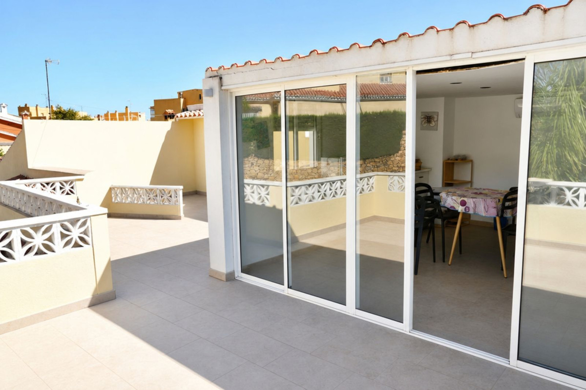5 Bed Townhouse for sale in Marbella Costa Del Sol, Málaga, Spain