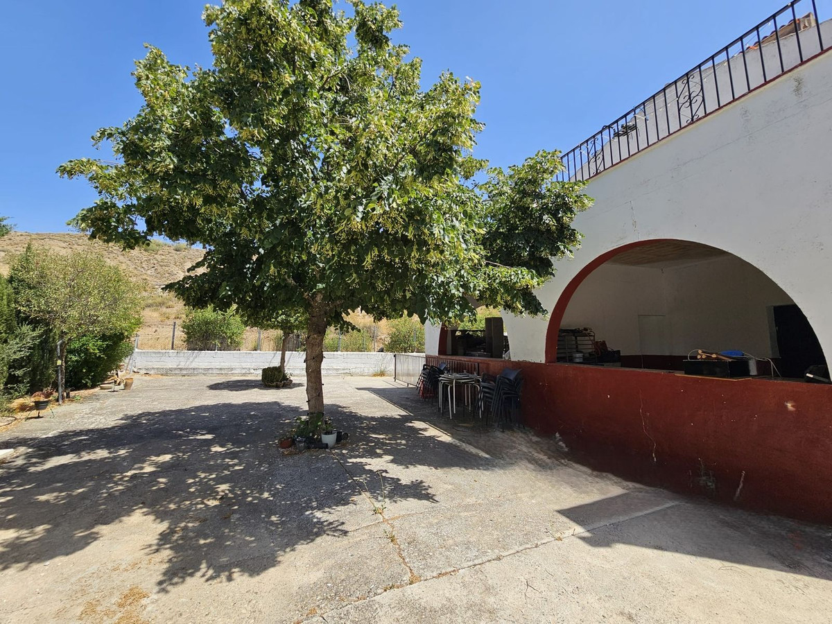 8 Bed Townhouse for sale in Antequera Costa Del Sol, Málaga, Spain