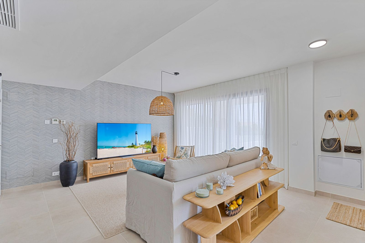 4 Bed Townhouse for sale in Benalmadena Costa Del Sol, Málaga, Spain