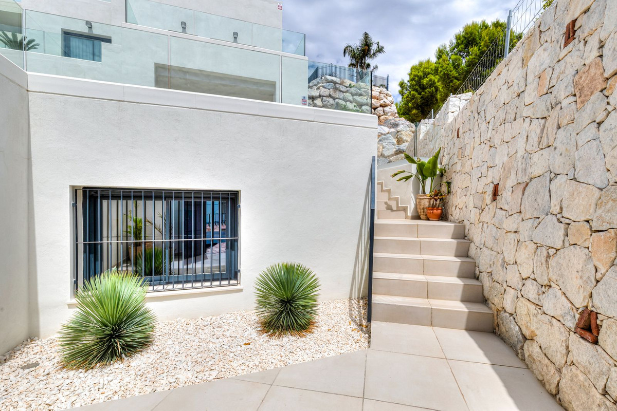 4 Bed Townhouse for sale in Benalmadena Costa Del Sol, Málaga, Spain