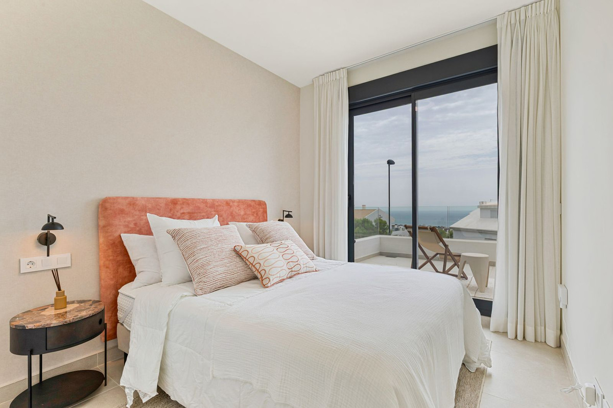 4 Bed Townhouse for sale in Benalmadena Costa Del Sol, Málaga, Spain