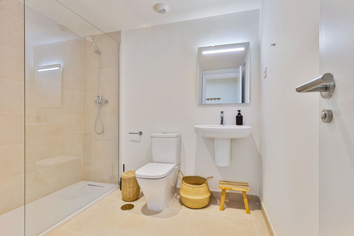 4 Bed Townhouse for sale in Benalmadena Costa Del Sol, Málaga, Spain