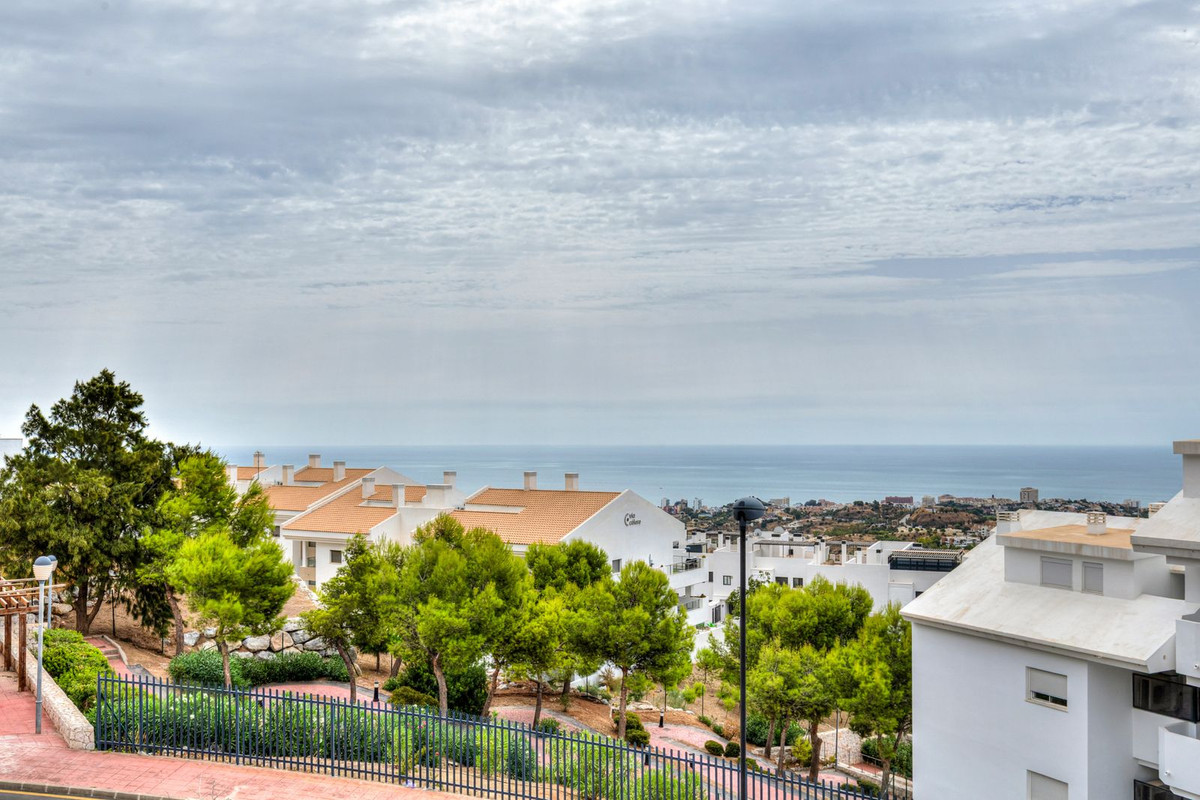 4 Bed Townhouse for sale in Benalmadena Costa Del Sol, Málaga, Spain