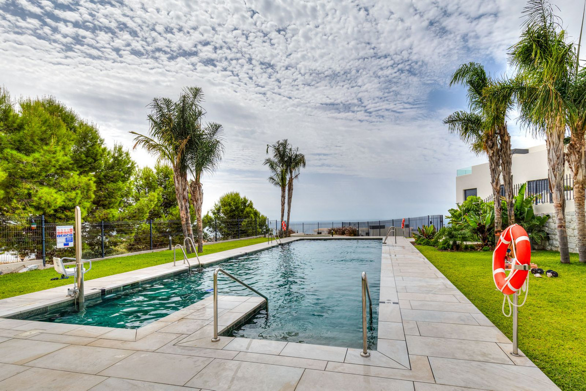 4 Bed Townhouse for sale in Benalmadena Costa Del Sol, Málaga, Spain