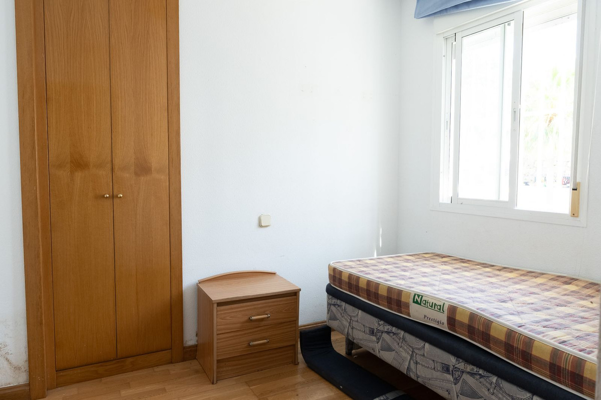 2 Bed Apartment for sale in Benahavís Costa Del Sol, Málaga, Spain