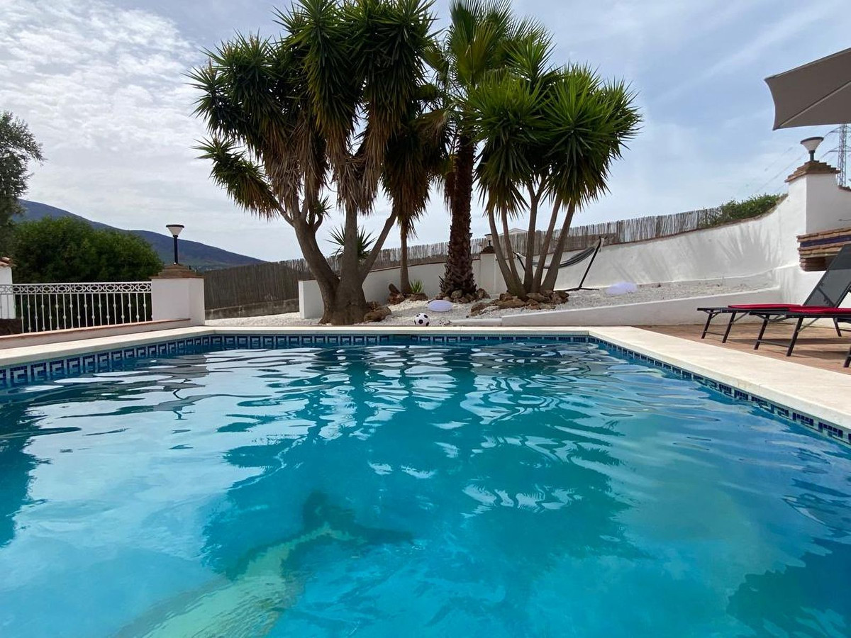 Se vende Finca - Cortijo de 4 dormitorios en Costa Del Sol, Málaga, España