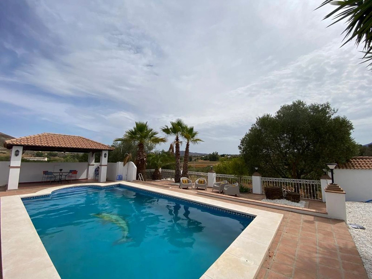 Se vende Finca - Cortijo de 4 dormitorios en Costa Del Sol, Málaga, España