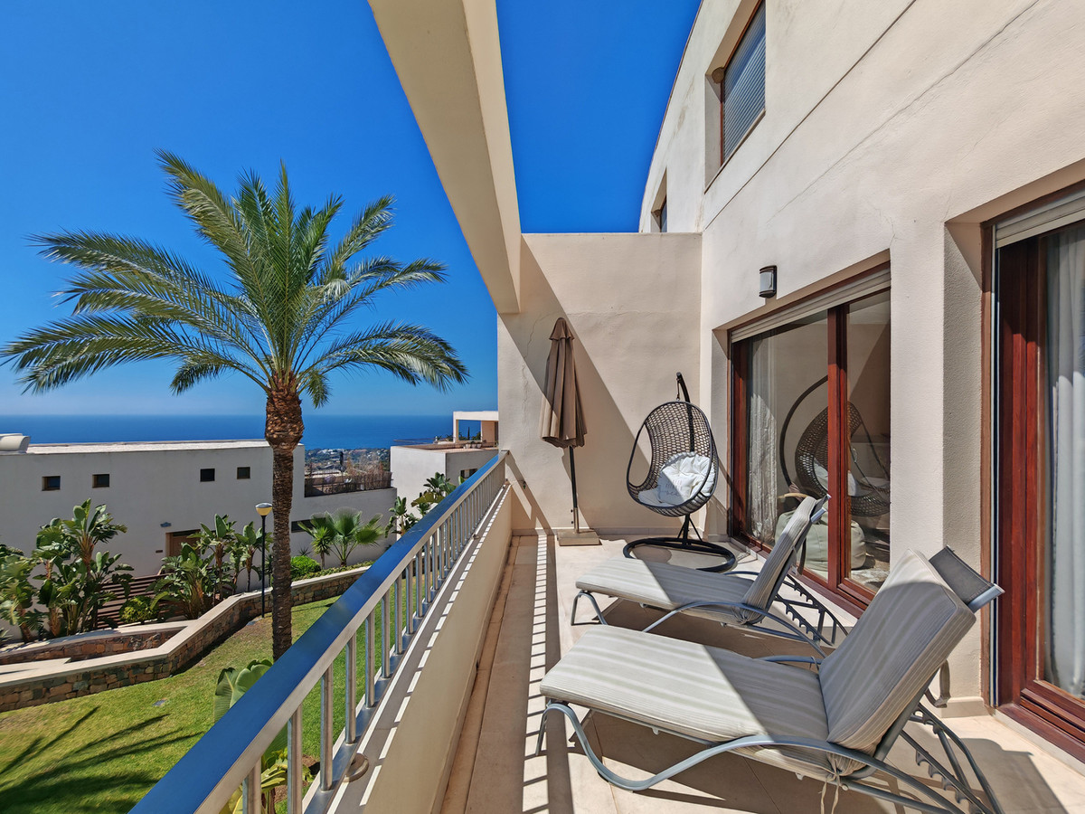Se vende Apartamento Planta Media de 3 dormitorios en Costa Del Sol, Málaga, España