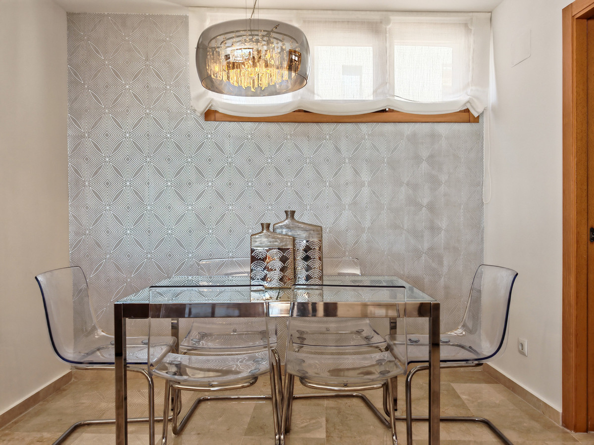 Se vende Apartamento Planta Media de 3 dormitorios en Costa Del Sol, Málaga, España
