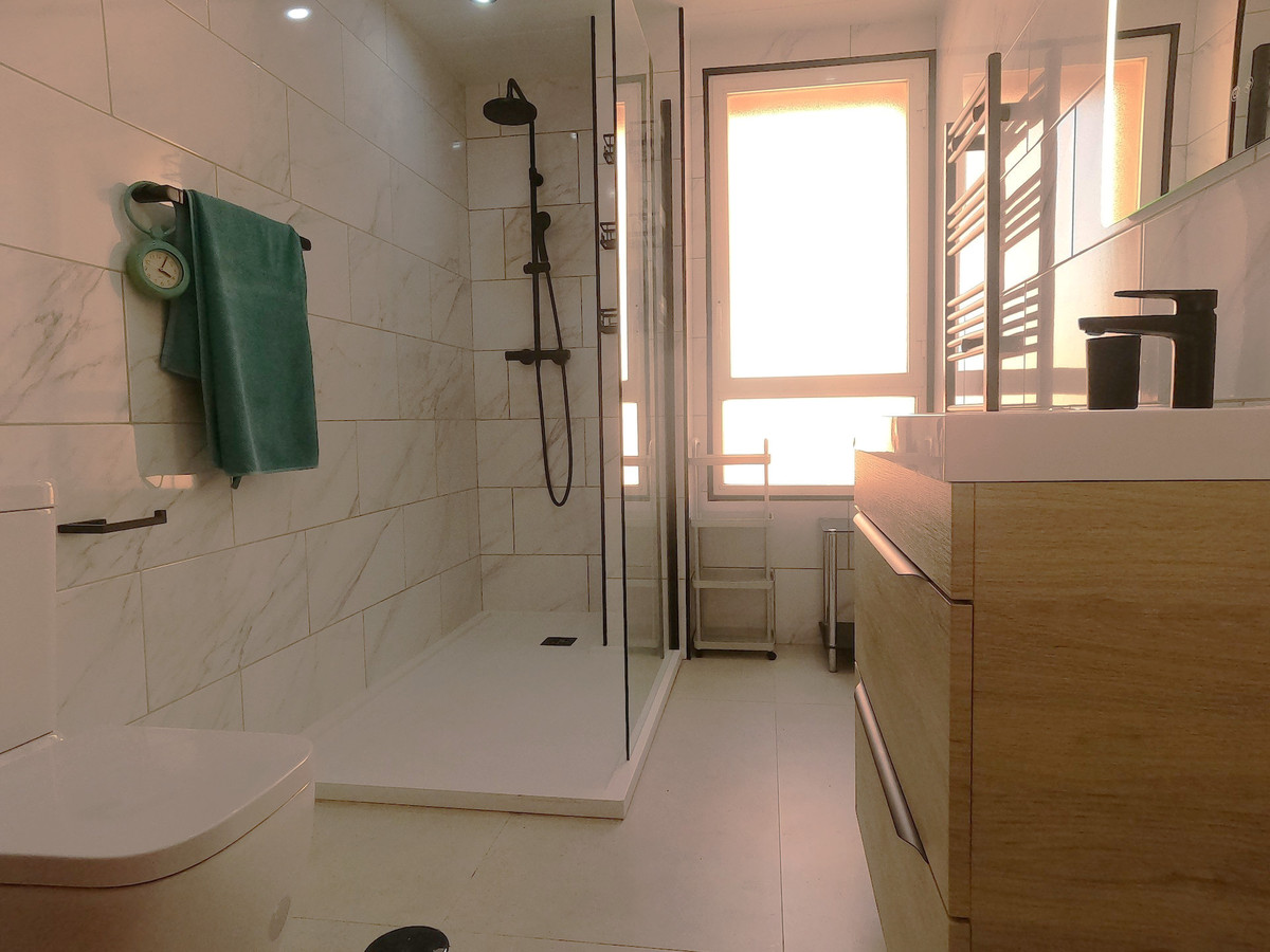 2 Bed Apartment for sale in Algorfa Costa Blanca, Alicante, Spain