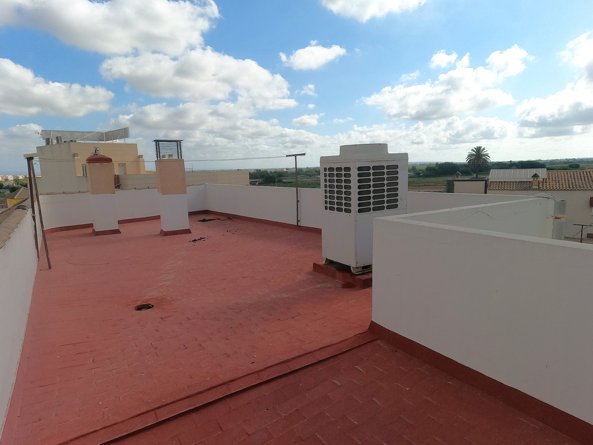 2 Bed Apartment for sale in Algorfa Costa Blanca, Alicante, Spain
