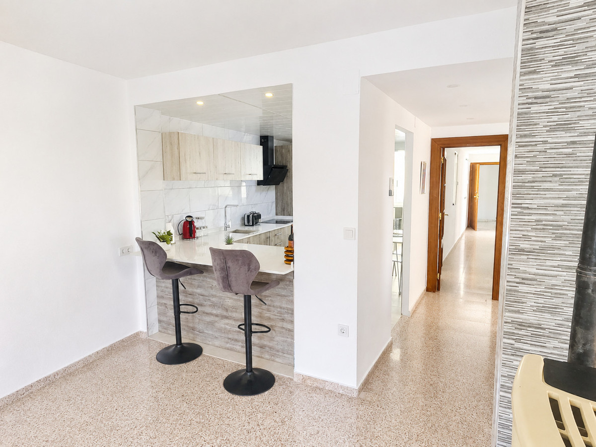 2 Bed Apartment for sale in Algorfa Costa Blanca, Alicante, Spain