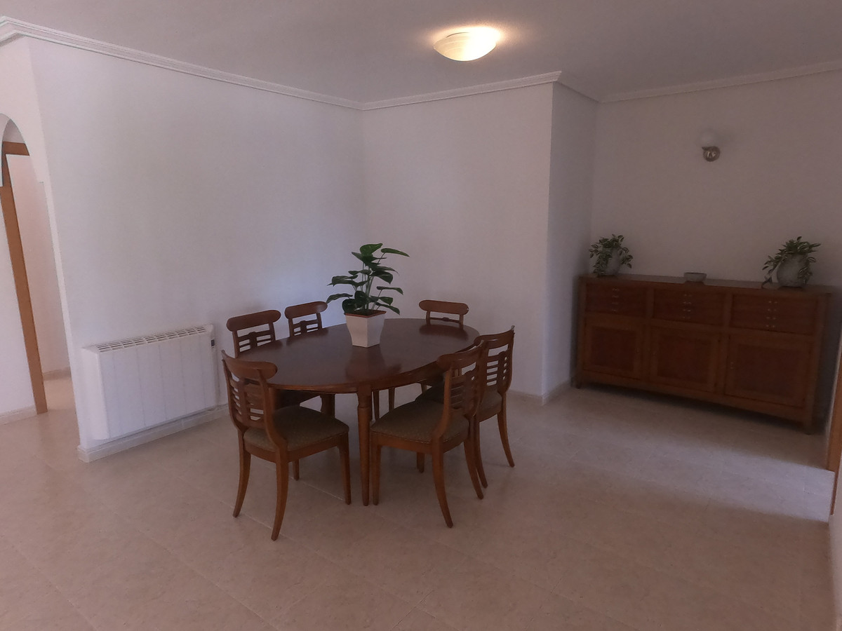 5 Bed Townhouse for sale in Algorfa Costa Blanca, Alicante, Spain