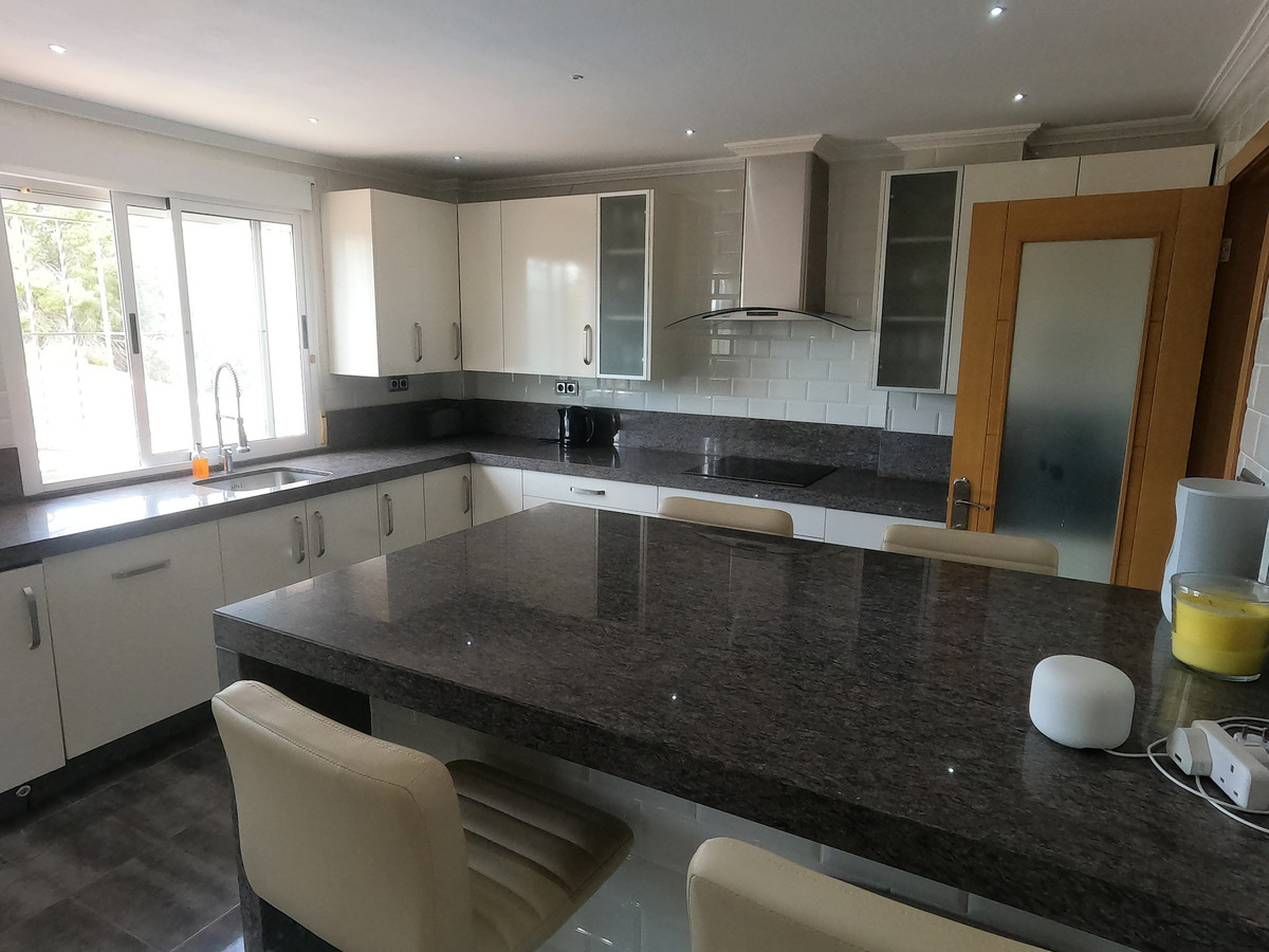 5 Bed Townhouse for sale in Algorfa Costa Blanca, Alicante, Spain
