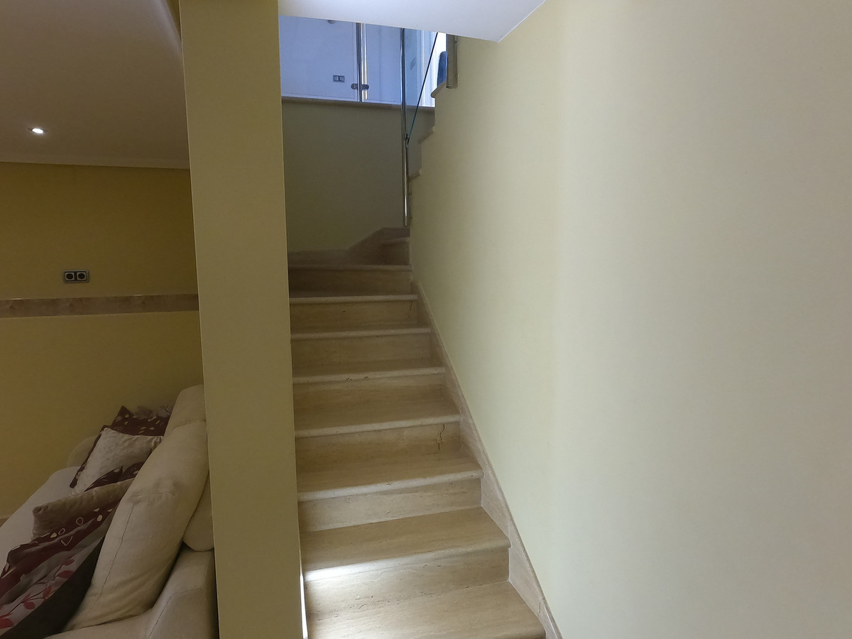 5 Bed Townhouse for sale in Algorfa Costa Blanca, Alicante, Spain