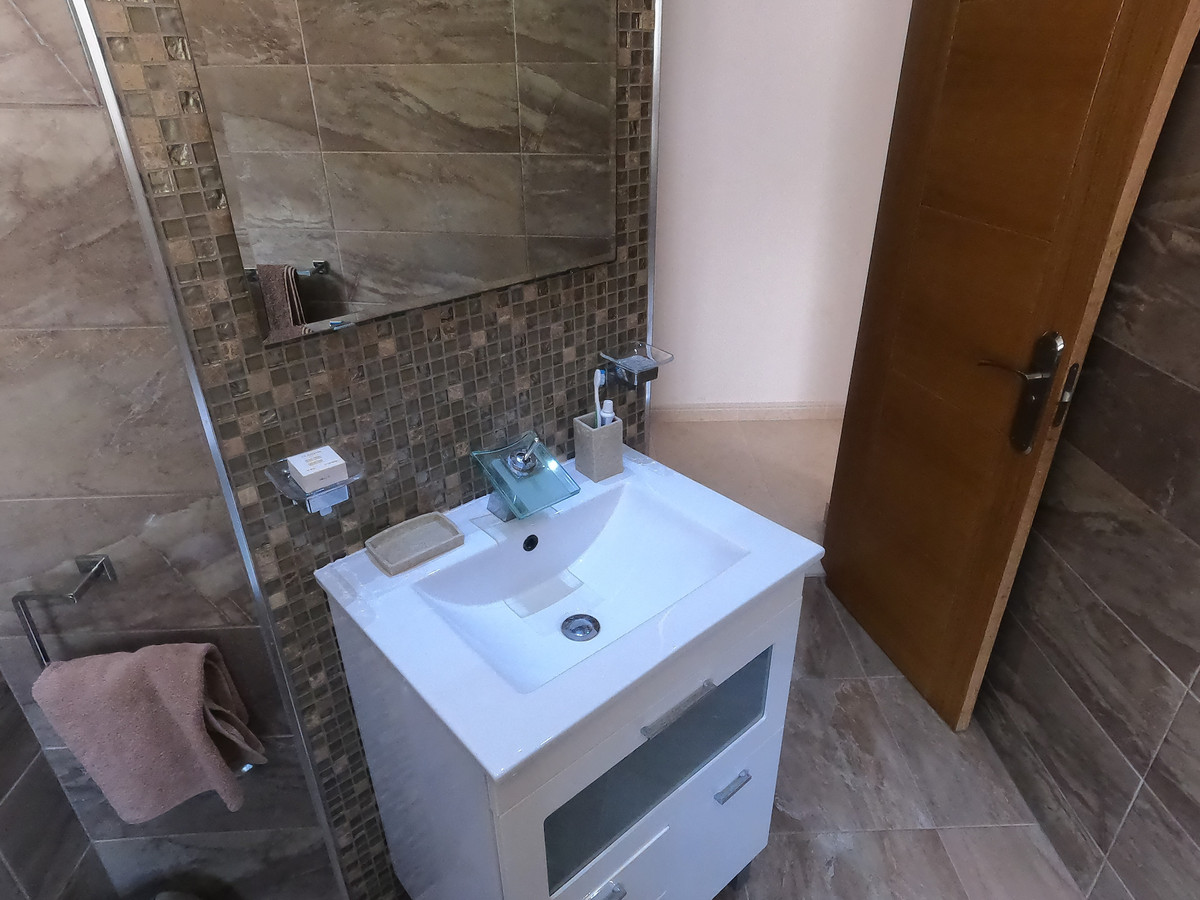 5 Bed Townhouse for sale in Algorfa Costa Blanca, Alicante, Spain