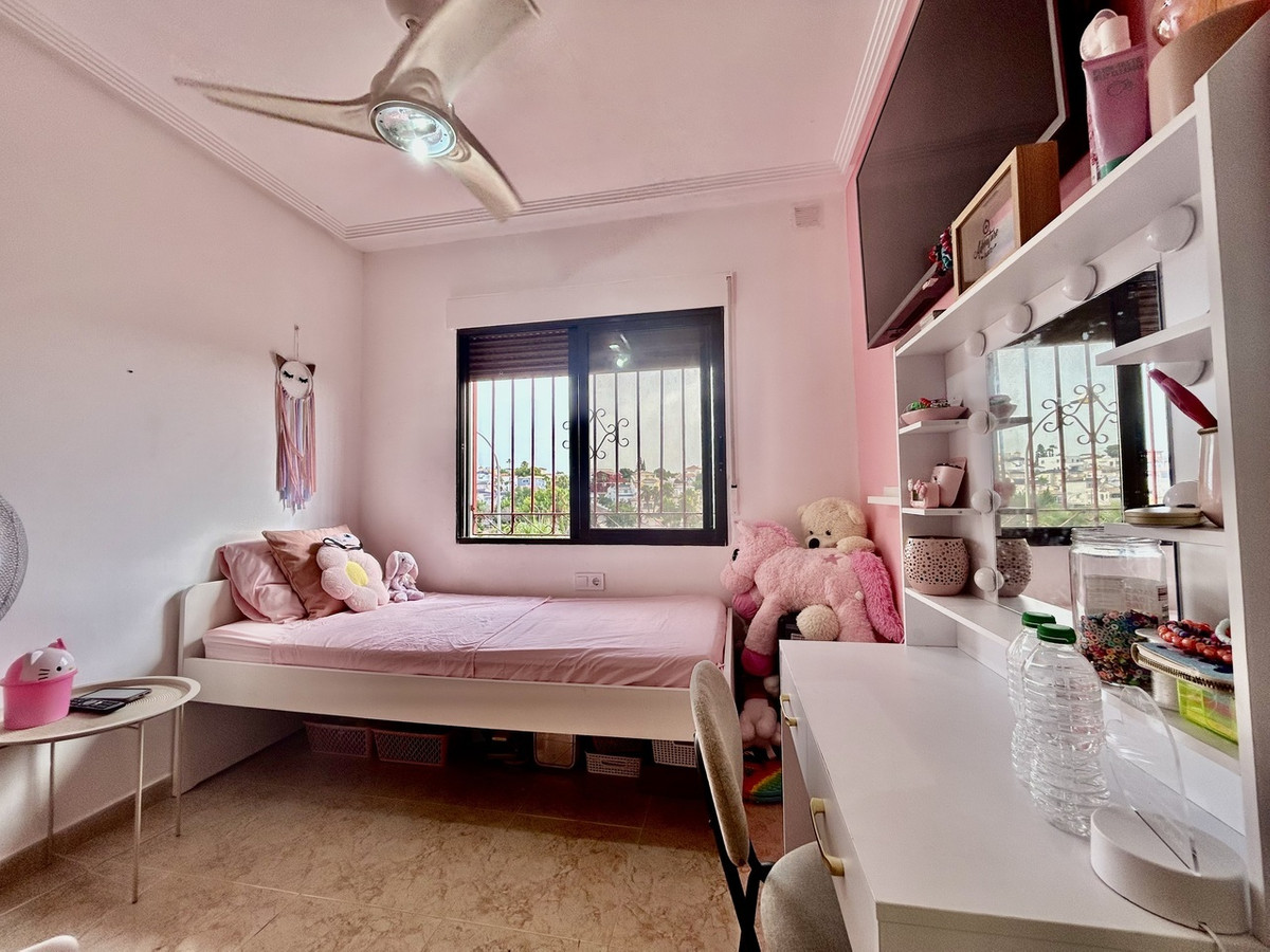 2 Bed Townhouse for sale in Blue Lagoon Costa Blanca, Alicante, Spain