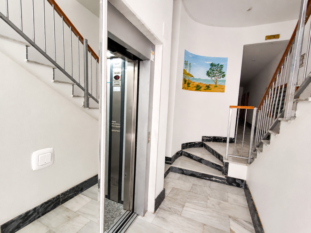 Se vende Apartamento Planta Baja de 2 dormitorios en Costa Blanca, Alicante, España