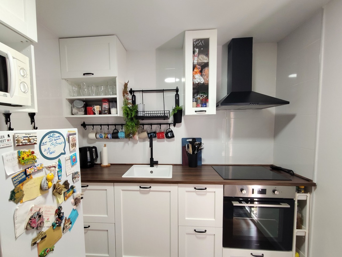 1 Bed Townhouse for sale in Torrevieja Costa Blanca, Alicante, Spain