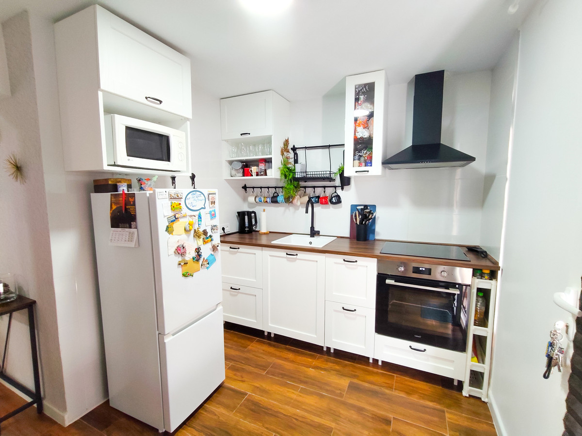 1 Bed Townhouse for sale in Torrevieja Costa Blanca, Alicante, Spain