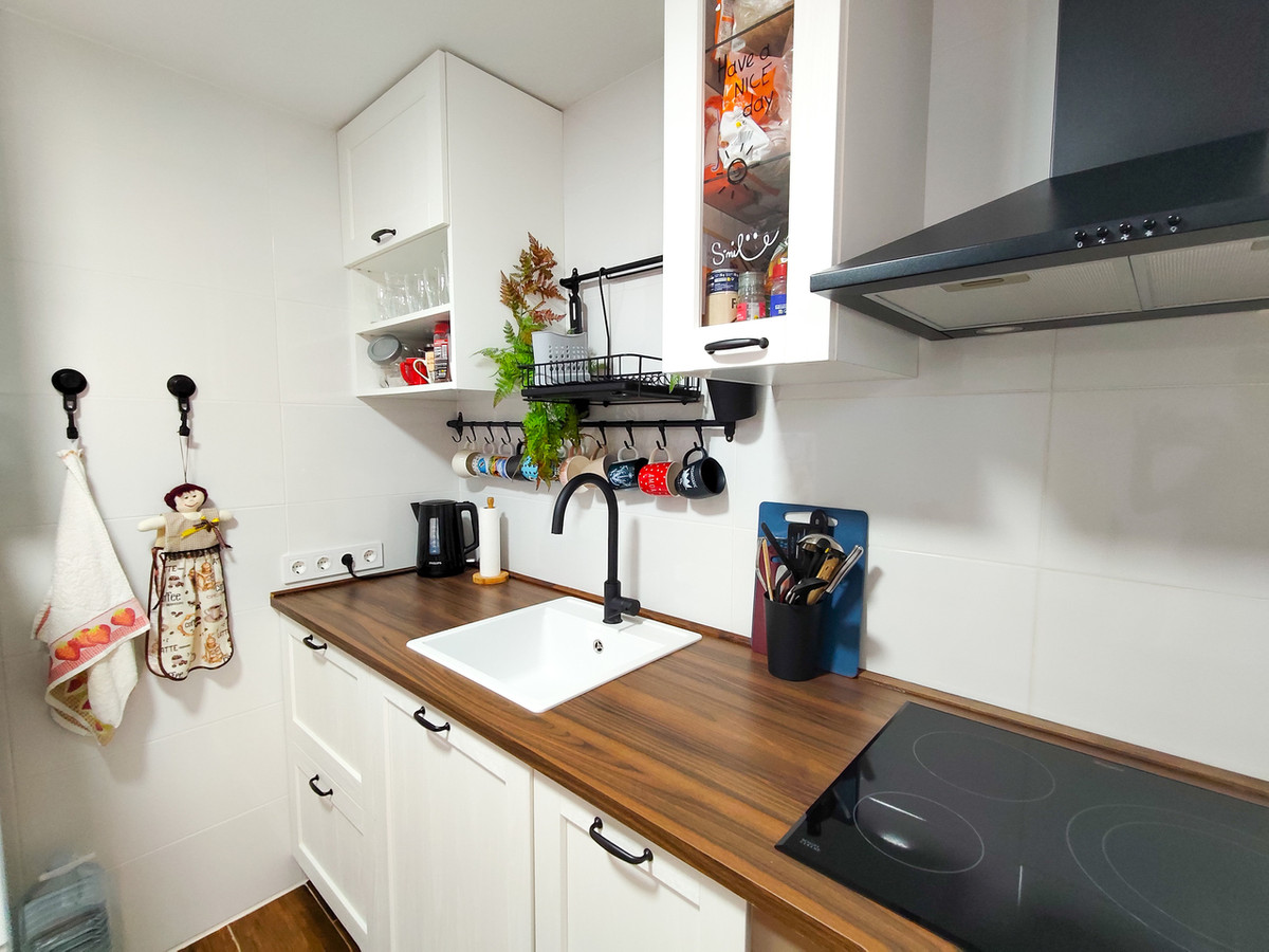 1 Bed Townhouse for sale in Torrevieja Costa Blanca, Alicante, Spain