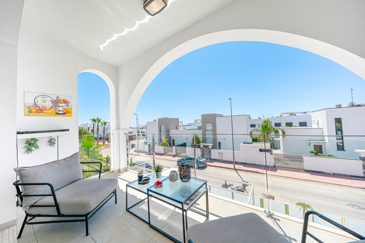 2 Bed Apartment for sale in Ciudad Quesada Costa Blanca, Alicante, Spain
