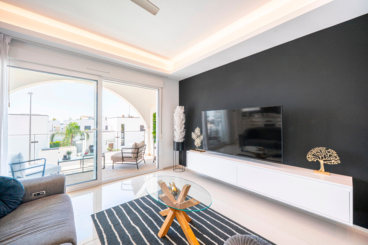 2 Bed Apartment for sale in Ciudad Quesada Costa Blanca, Alicante, Spain