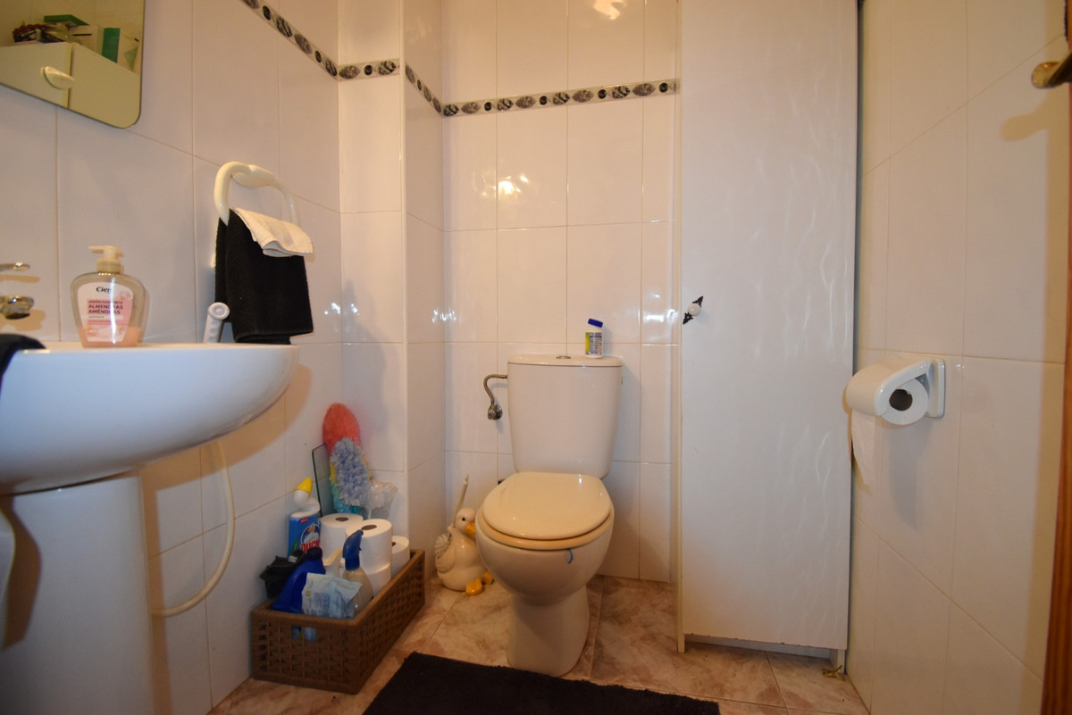4 Bed Townhouse for sale in Playa Flamenca Costa Blanca, Alicante, Spain