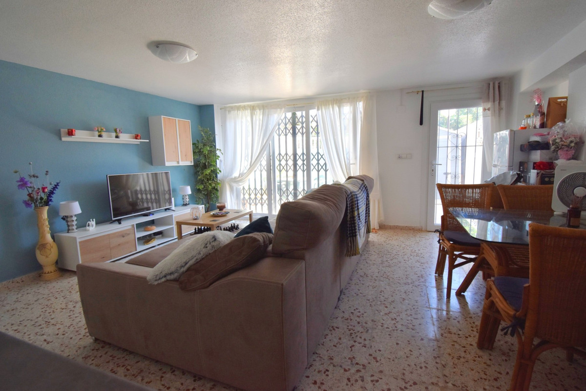 4 Bed Townhouse for sale in Playa Flamenca Costa Blanca, Alicante, Spain