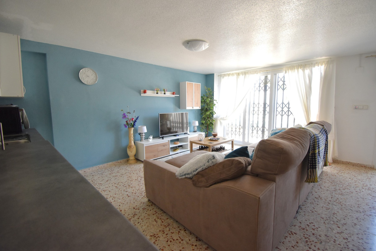 4 Bed Townhouse for sale in Playa Flamenca Costa Blanca, Alicante, Spain