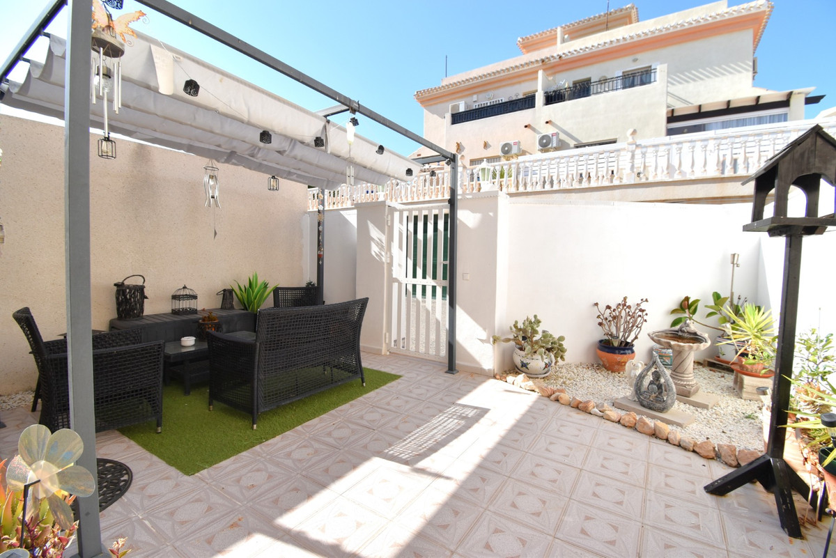 4 Bed Townhouse for sale in Playa Flamenca Costa Blanca, Alicante, Spain