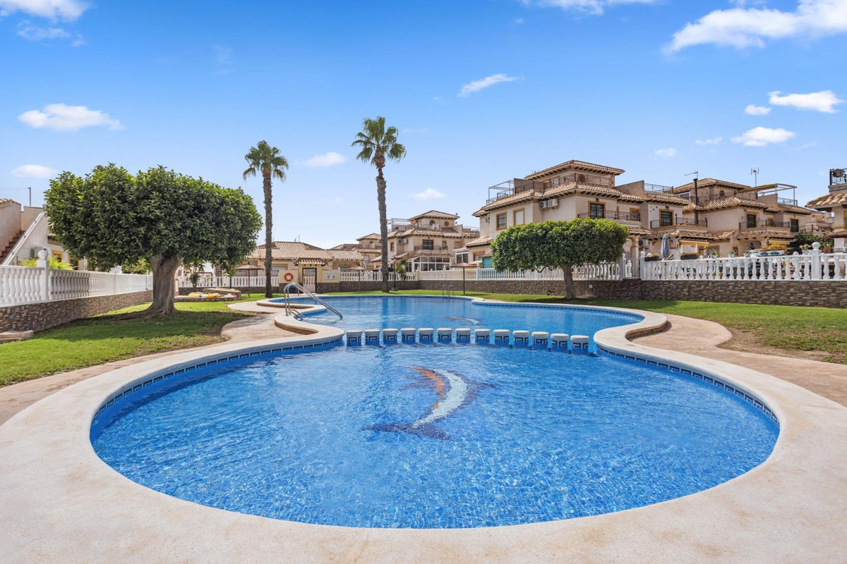 2 Bed Townhouse for sale in La Regia Costa Blanca, Alicante, Spain