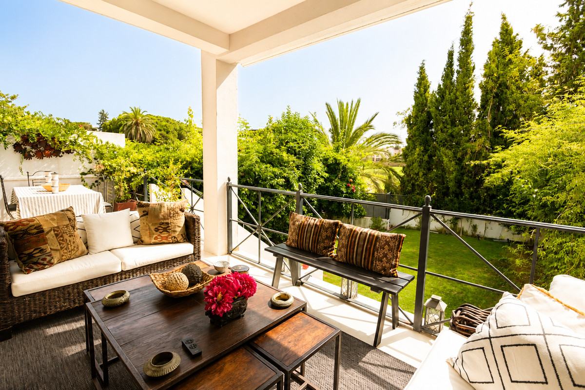 6 Bed Townhouse for sale in Guadalmina Alta Costa Del Sol, Málaga, Spain