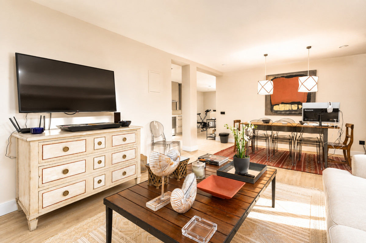 6 Bed Townhouse for sale in Guadalmina Alta Costa Del Sol, Málaga, Spain