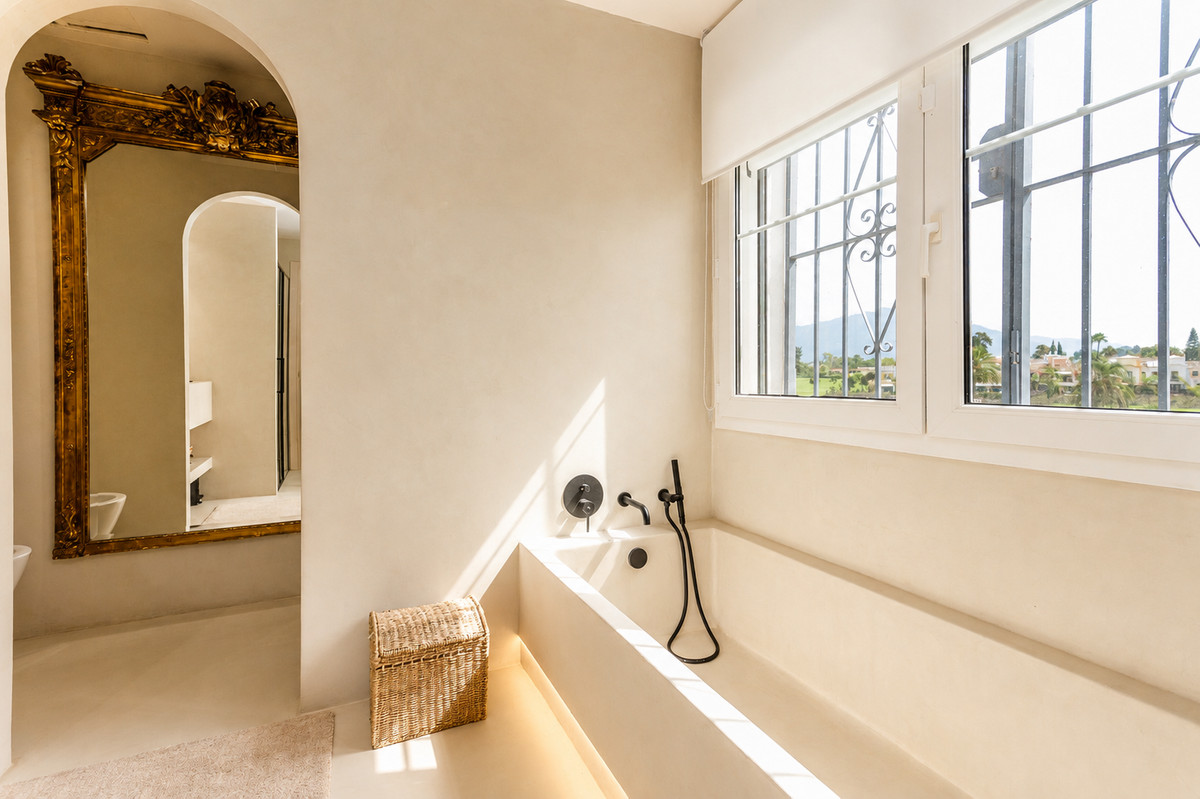 6 Bed Townhouse for sale in Guadalmina Alta Costa Del Sol, Málaga, Spain