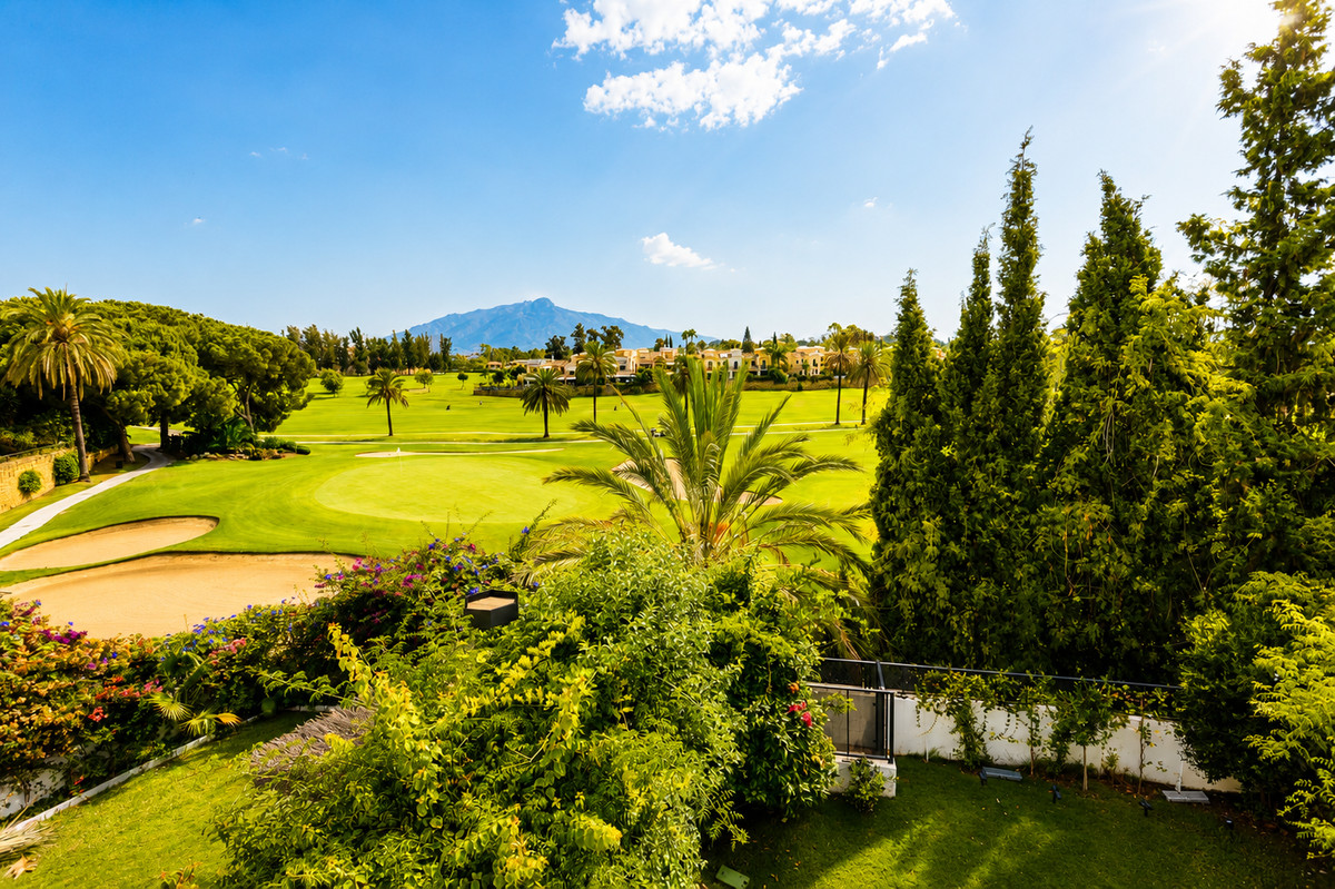 6 Bed Townhouse for sale in Guadalmina Alta Costa Del Sol, Málaga, Spain