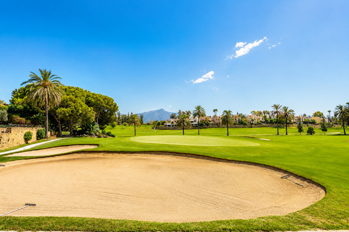 6 Bed Townhouse for sale in Guadalmina Alta Costa Del Sol, Málaga, Spain
