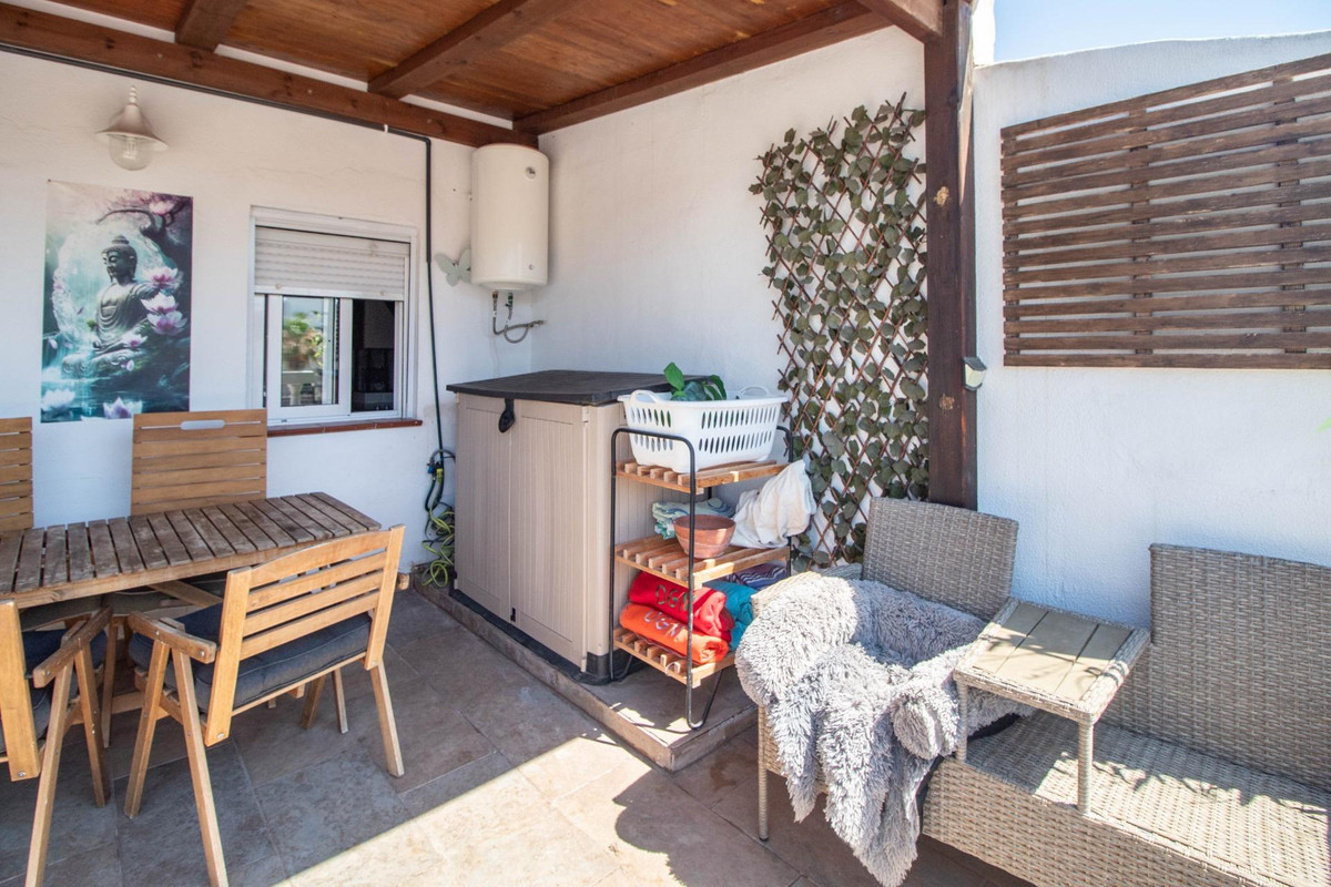 2 Bed Townhouse for sale in Cabo Roig Costa Blanca, Alicante, Spain