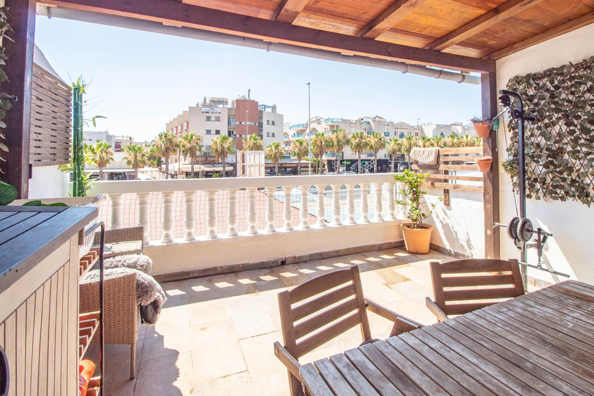 2 Bed Townhouse for sale in Cabo Roig Costa Blanca, Alicante, Spain
