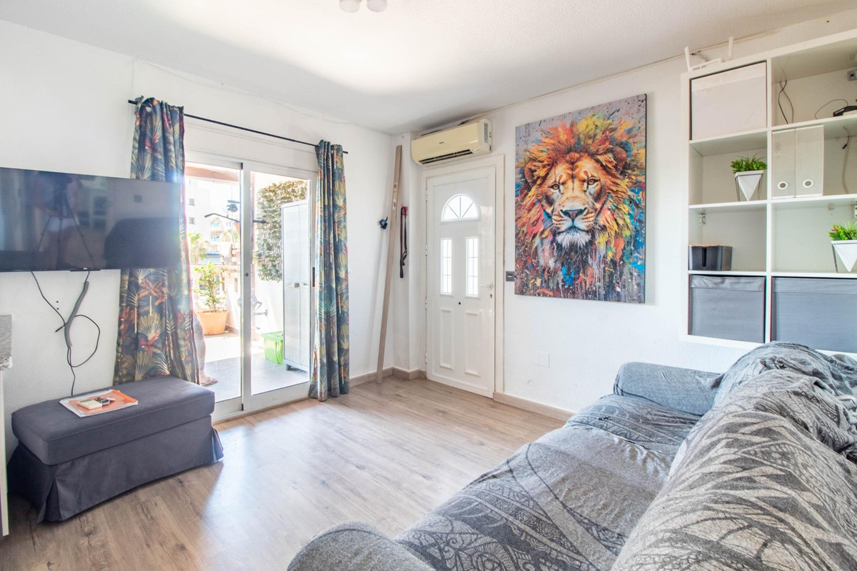 2 Bed Townhouse for sale in Cabo Roig Costa Blanca, Alicante, Spain