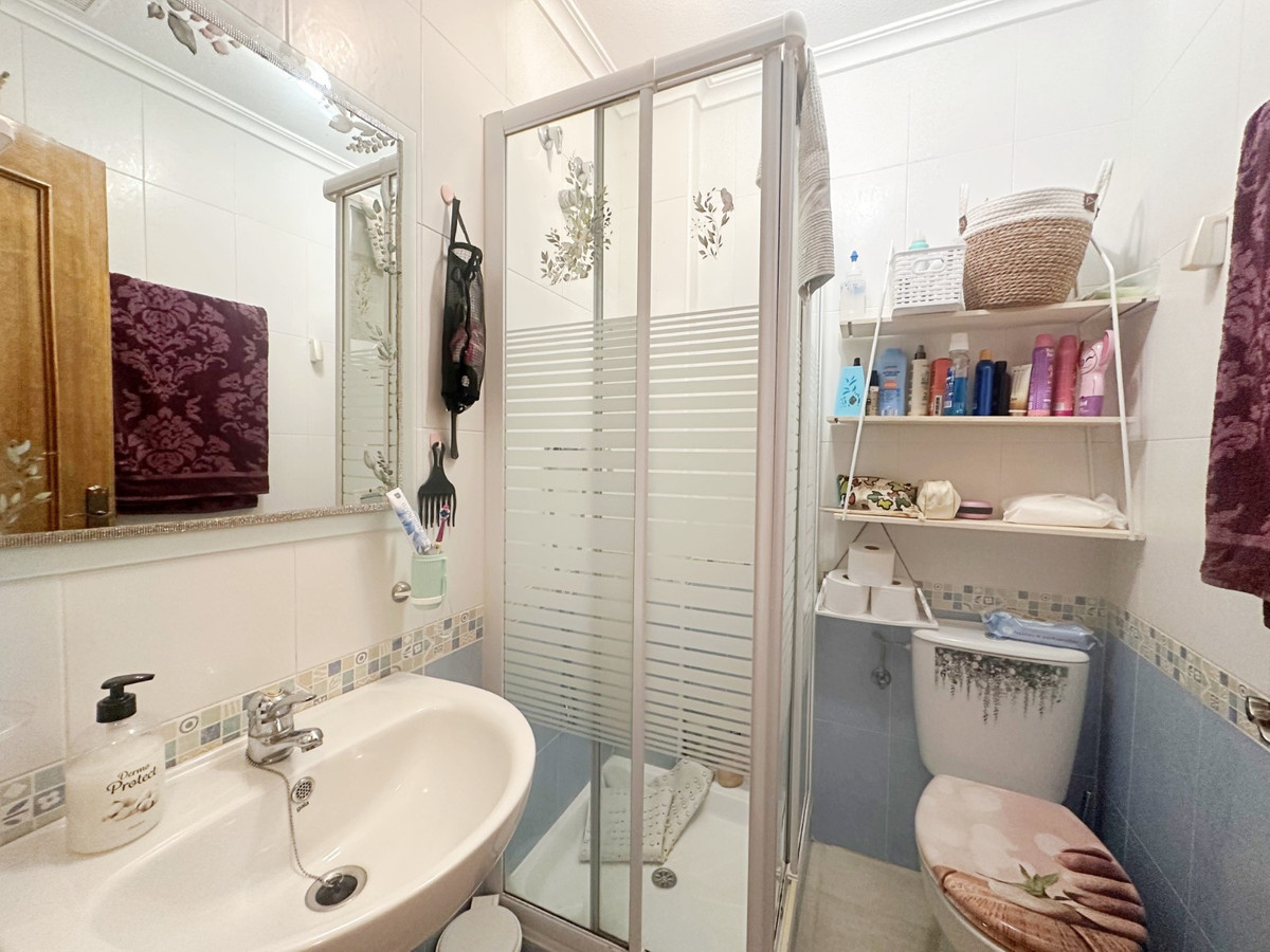 2 Bed Townhouse for sale in Torrevieja Costa Blanca, Alicante, Spain